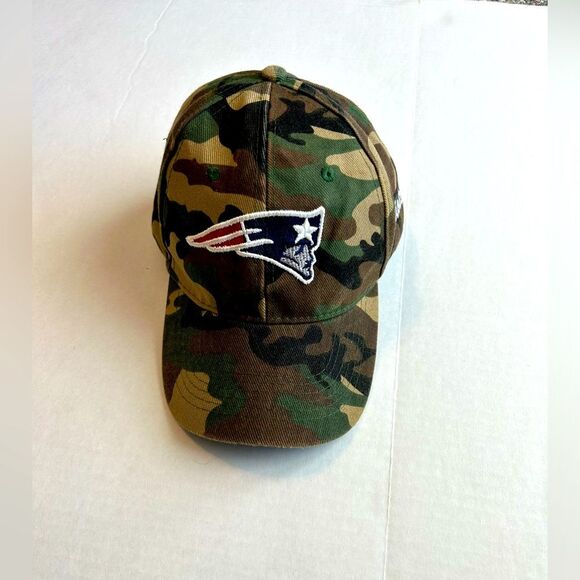 New England Patriots Camouflage Adjustable Baseball Cap Hat - Picture 1 of 5
